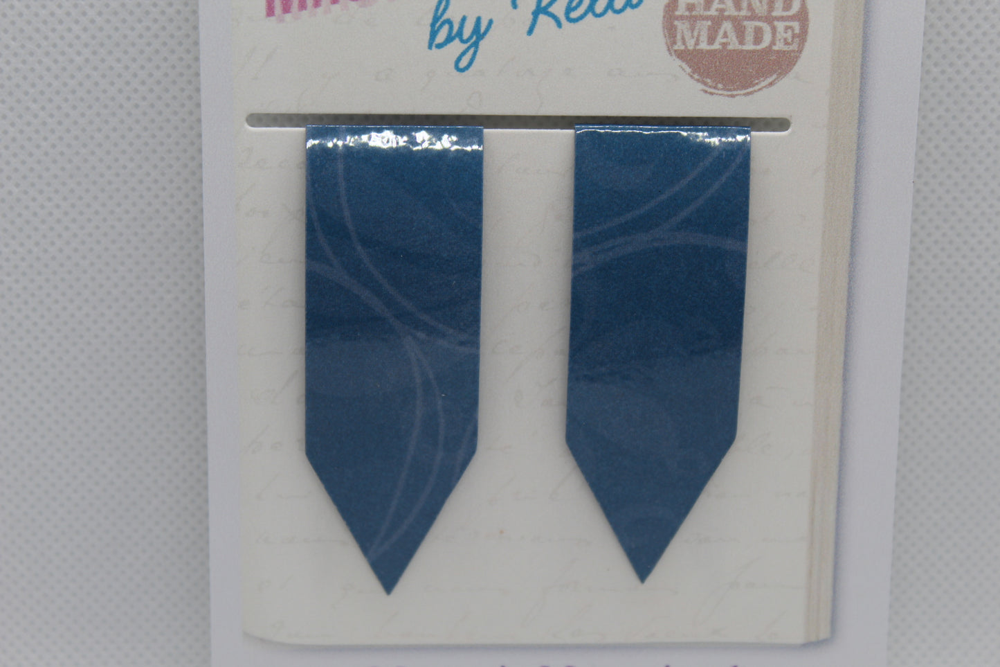 Handmade Magnetic Bookmark / Darts - Large 2.5"