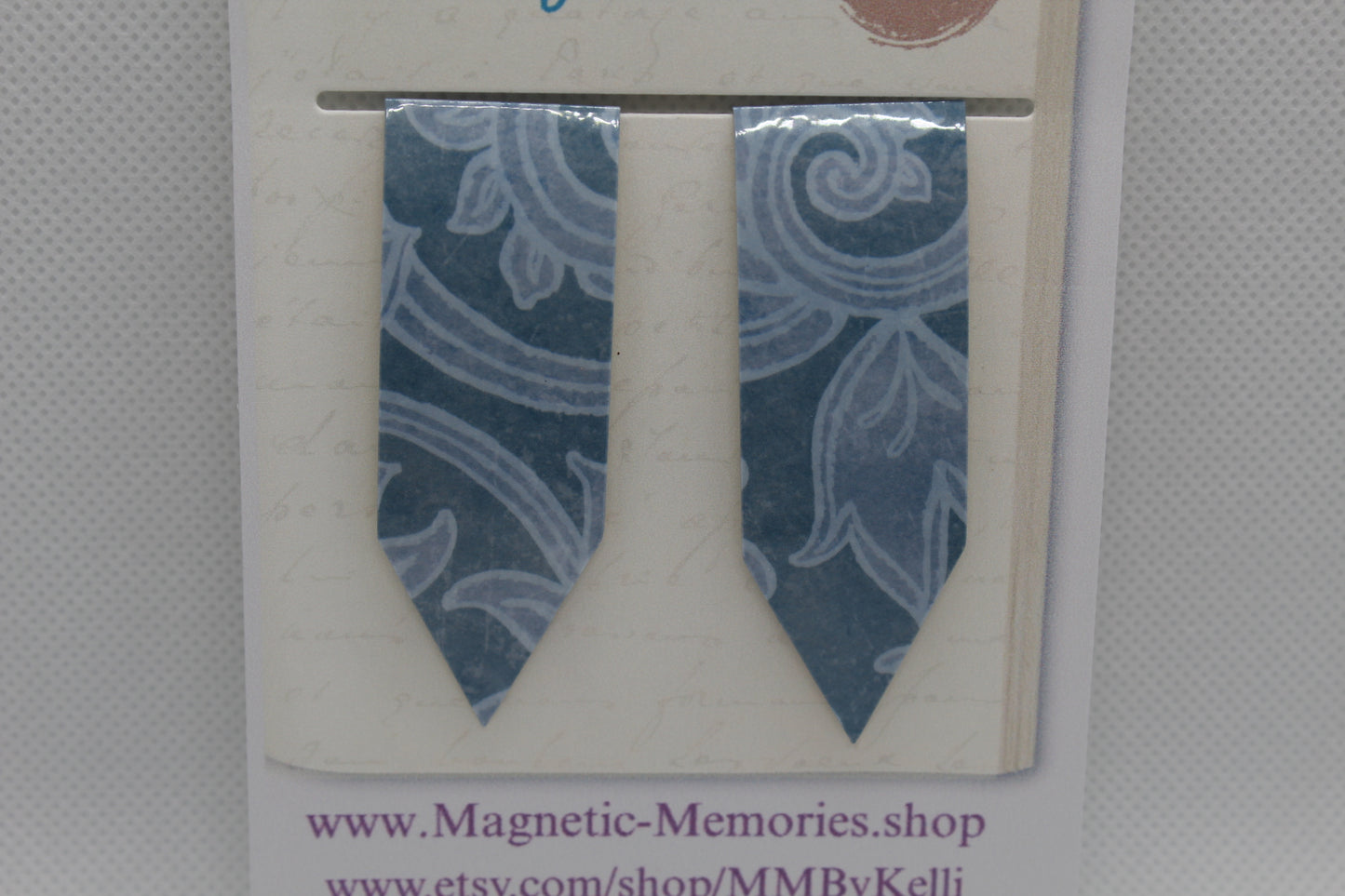 Handmade Magnetic Bookmark / Darts - Large 2.5"