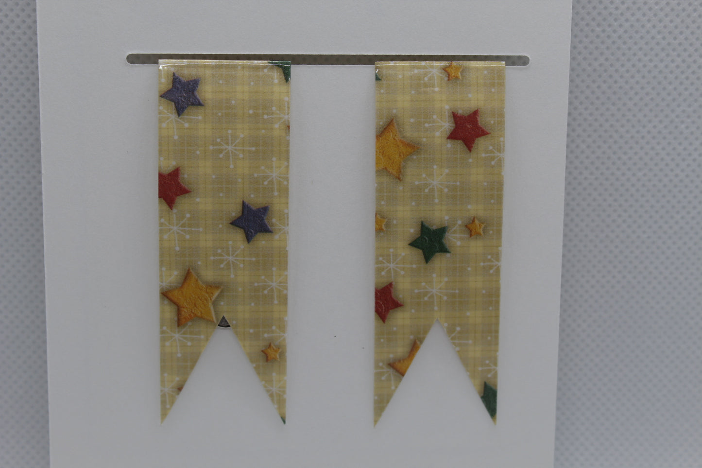 Handmade Magnetic Bookmark / Darts - Large 2.5"