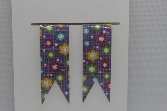 Handmade Magnetic Bookmark / Darts - Large 2.5"