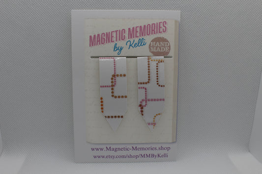 Handmade Magnetic Bookmark / Darts - Large 2.5"